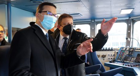 Prime Minister Mateusz Morawiecki visited the shipyards of Remontowa Holding group