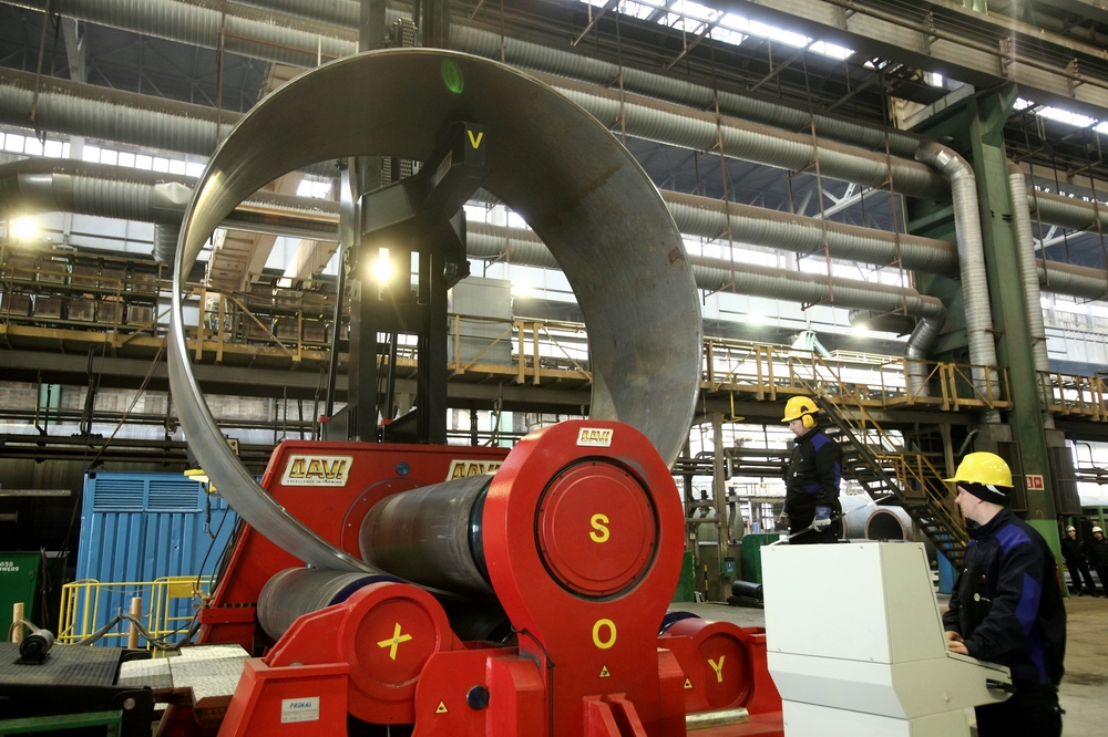 The ceremony of the roll bending machine start-up at Gdansk Shipyard on March 3, 2015. Photo: GSG Towers