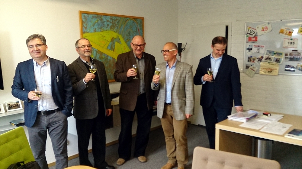 On the day of signing of the agreement on purchase of Projmors. From left to right: Tomasz Dudek, Jerzy Warszycki, Jerzy Adamonis, Dariusz Jachowicz and Piotr Bieniasz-Krzywiec. Photo: ASE