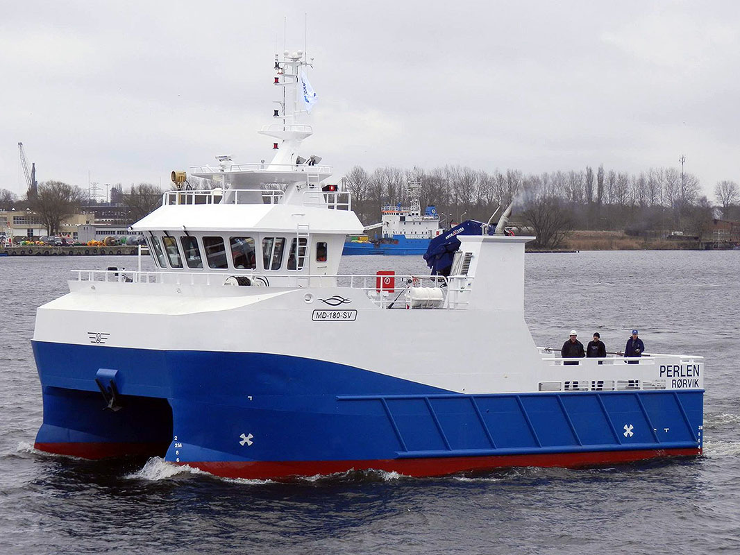 Fish farm service catamaran for Norwegian interests on trials