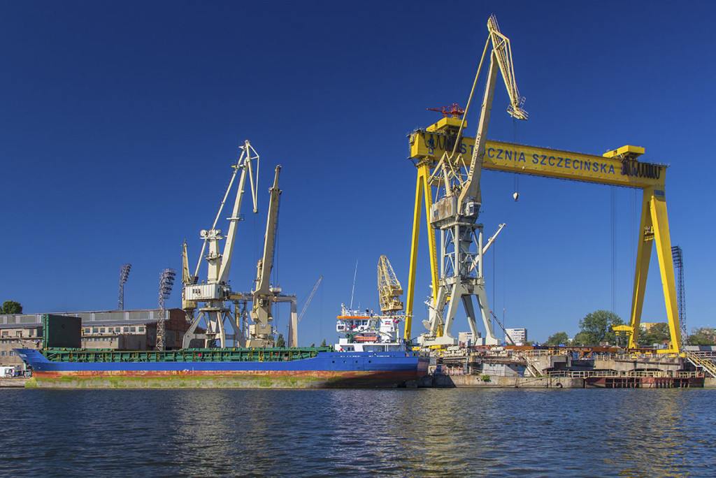 Part of Szczecin Industrial Park - former facilities of the Szczecin Shipyard, to be named so again. Photo: Piotr B. Stareńczak