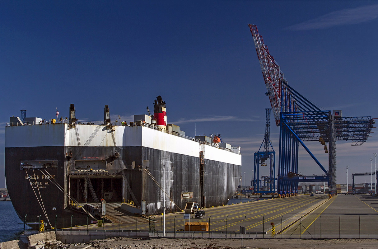 US military equipment unloaded in DCT Gdansk