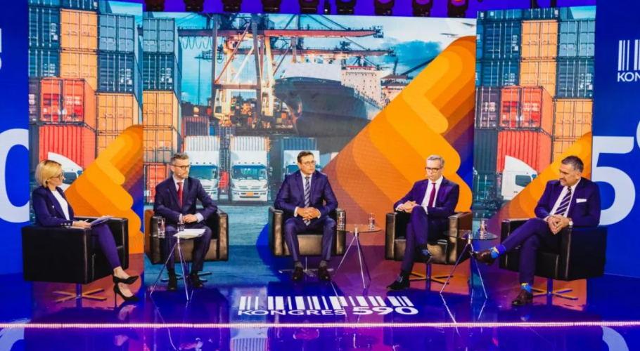 Congress 590 - The Port of Gdańsk