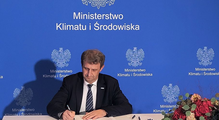 Dariusz Jaguszewski sector deal