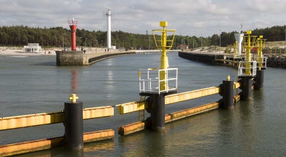 entry to the port of leba