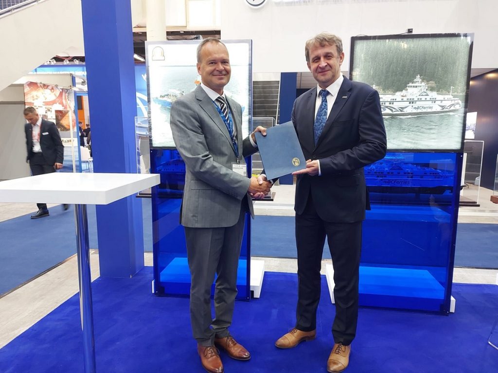 PRS and Remontowa Shipbuilding on SMM Hamburg