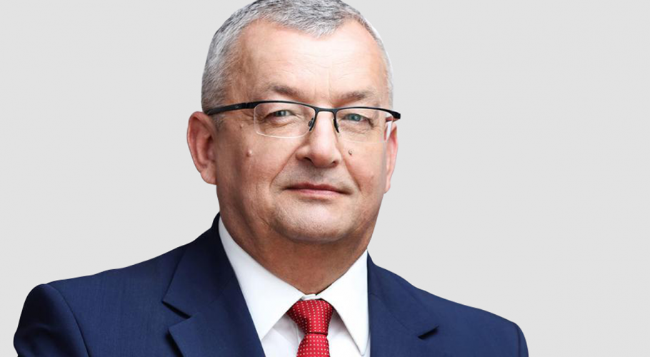 Minister Andrzej Adamczyk