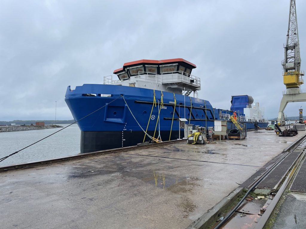 dredger