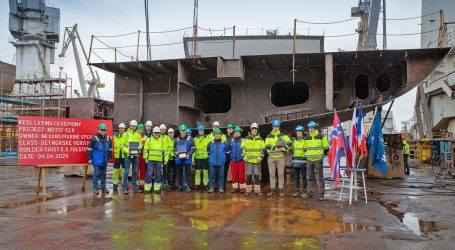 Crist shipyard laying keel of cable ship for Ulstein Verft