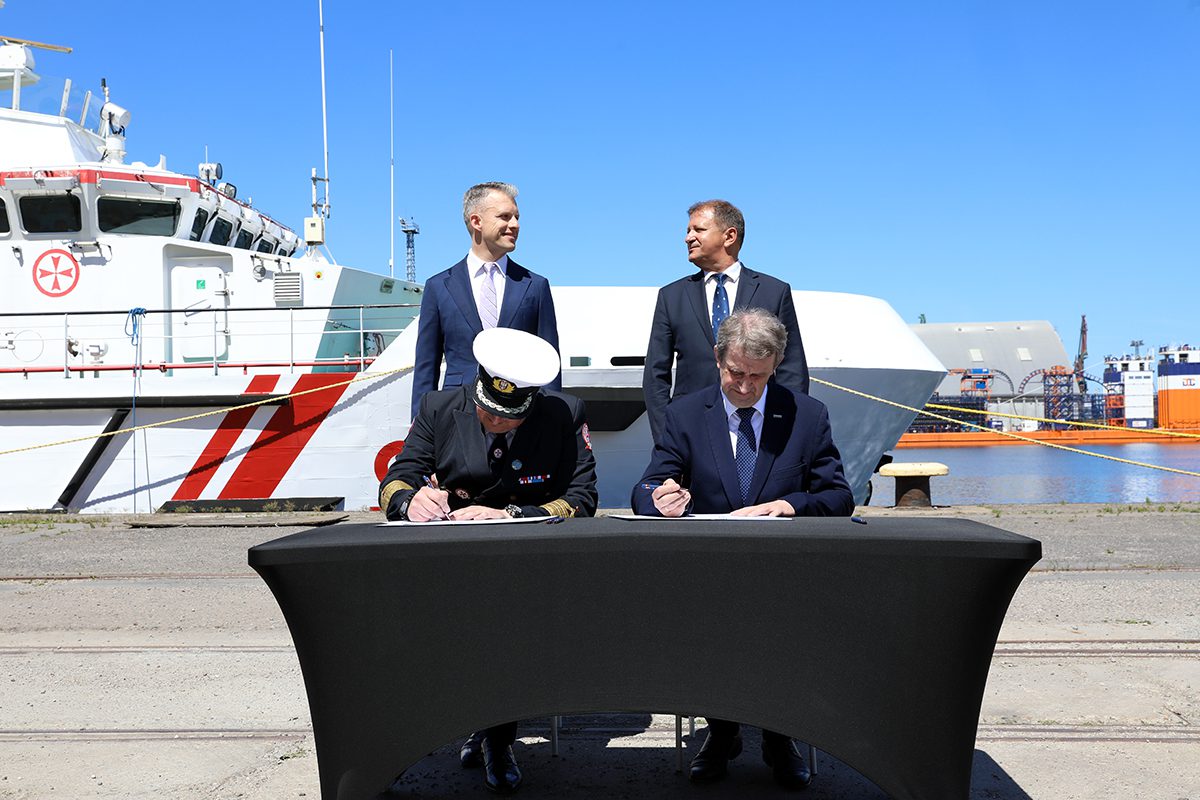 Remontowa Shipbuilding to Build New Rescue Vessel for Polish SAR Service - Poland at Sea - maritime economy portal