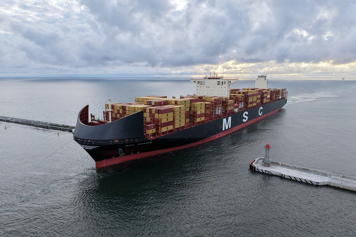 Port of Gdynia Welcomes Its First Ever Nearly-400-Metre Container Ship - Poland at Sea - maritime economy portal