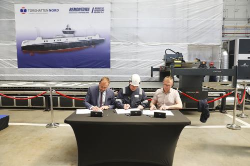 The first steel cutting of a hybrid passenger-car ferry